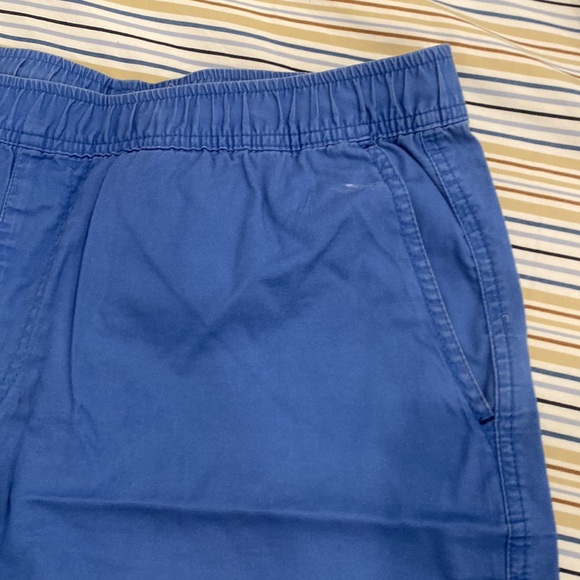 Bossini casual short in good condition convenient for every day use - Picture 3 of 7